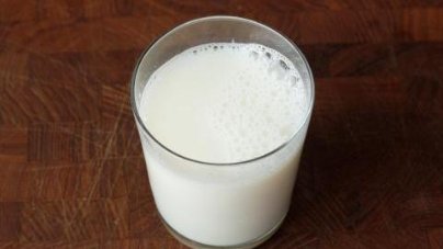 Aldi Macht Die Milch Wieder Teurer Wirtschaft Nordbayern De
