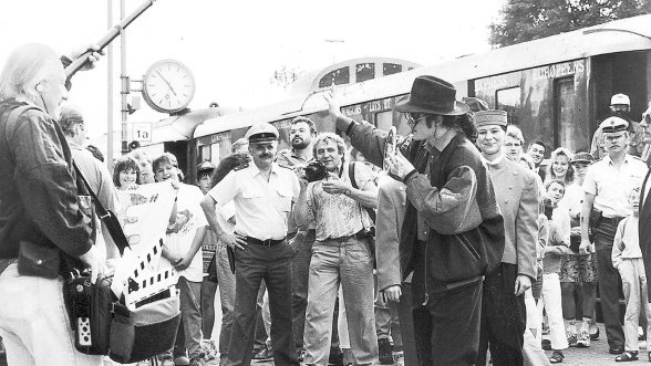 Er kam ganz stilecht im kleinen Pegnitzer Bahnhof mit dem Orient-Express an: Popstar Michael Jackson übernachtete vor 20 Jahren in „Pflaums Posthotel“.